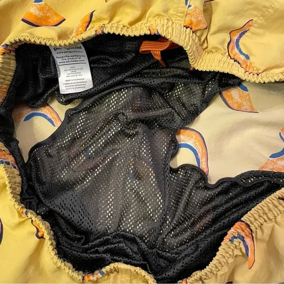 Patagonia Men's Baggies Longs 7” Shorts Melons Surfboard Yellow XL - Picture 8 of 11